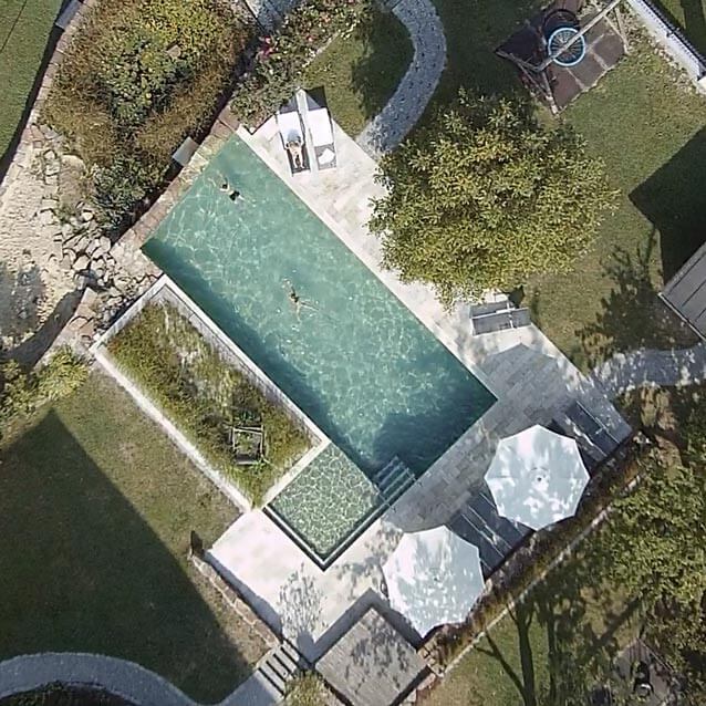 Spielgarten-Pool-Familienurlaub-Reiturlaub-Pichler-05